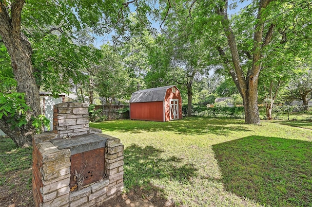916 Carondolet Ct, River Oaks, TX 76114 - view of yard