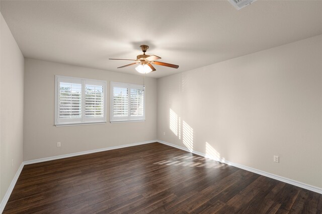 5505 Wisdom Ct, Waco, TX 76708 - unfurnished room featuring ceiling fan, dark wood-style floors, and baseboards