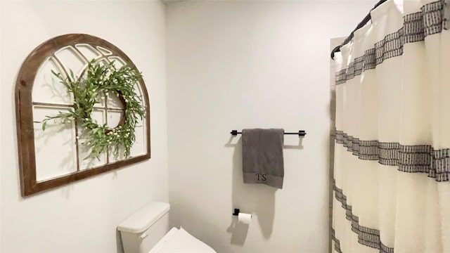 1605 Anacua Ln, Wylie, TX 75098 - full bath featuring toilet and a shower with curtain