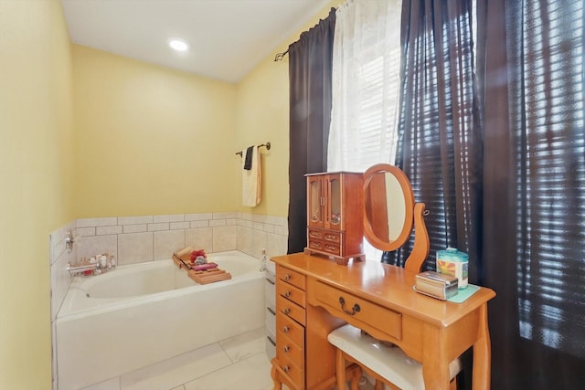 9829 Stoney Bridge Rd, Fort Worth, TX 76108 - full bath featuring a garden tub and tile patterned floors