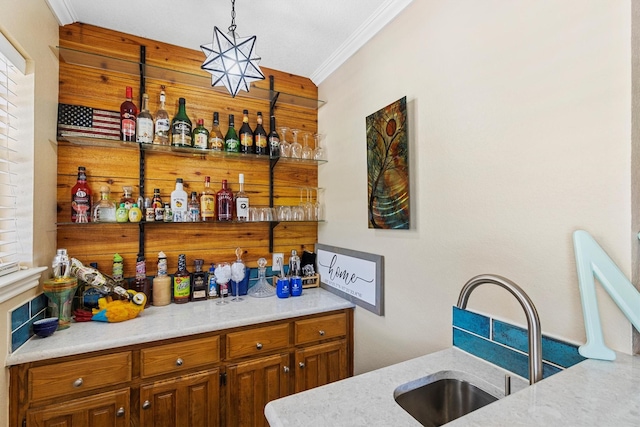 5240 Hill Ridge Dr, Fort Worth, TX 76135 - indoor dry bar with crown molding