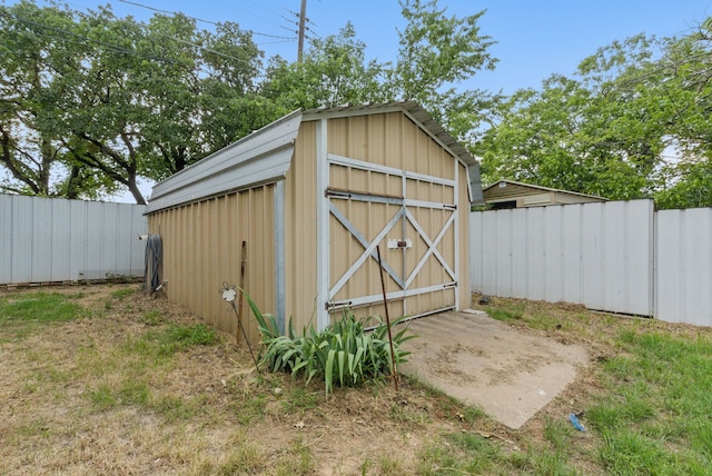 213 Lacewell St, Jacksboro, TX 76458 - view of shed