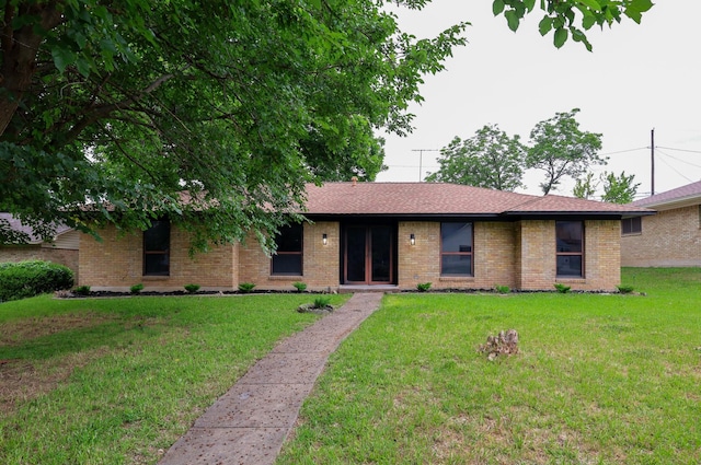 6519 Club Wood, Dallas, TX 75237 - single story home with brick siding and a front lawn