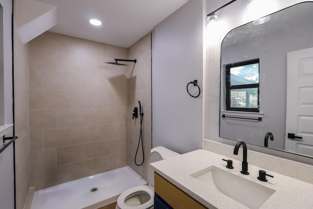 6519 Club Wood, Dallas, TX 75237 - full bathroom featuring toilet, vanity, and a tile shower