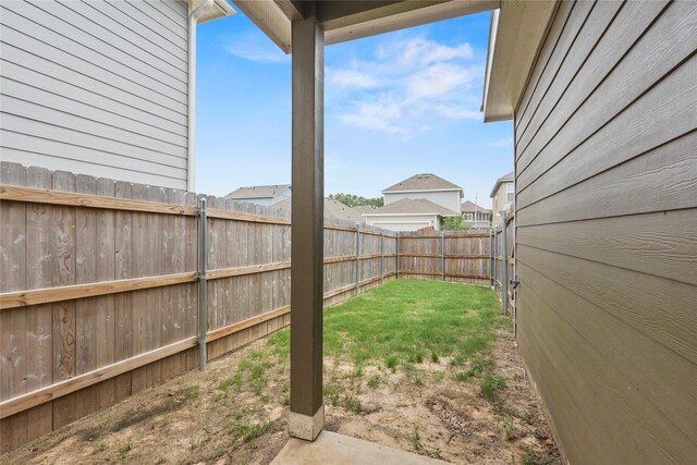 5649 Willamette Dr, Fort Worth, TX 76119 - view of yard