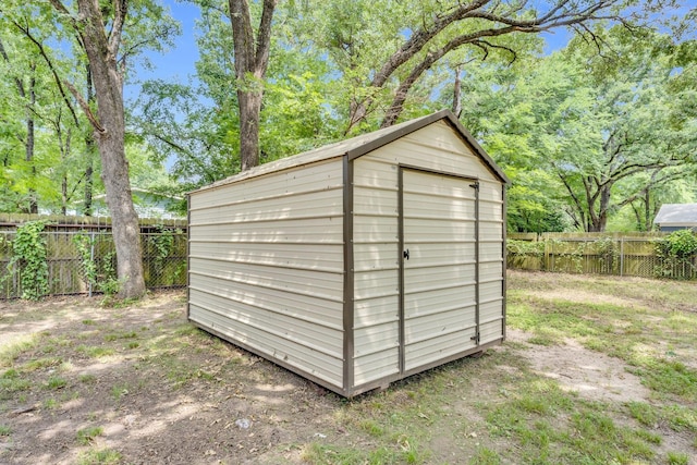 118 Dogwood Trl, Gun Barrel City, TX 75156 - view of shed featuring a fenced backyard