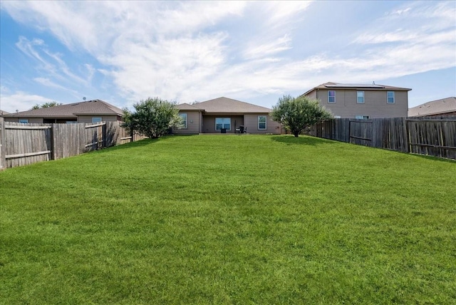 183 Dodge City Trl, Newark, TX 76071 - view of yard