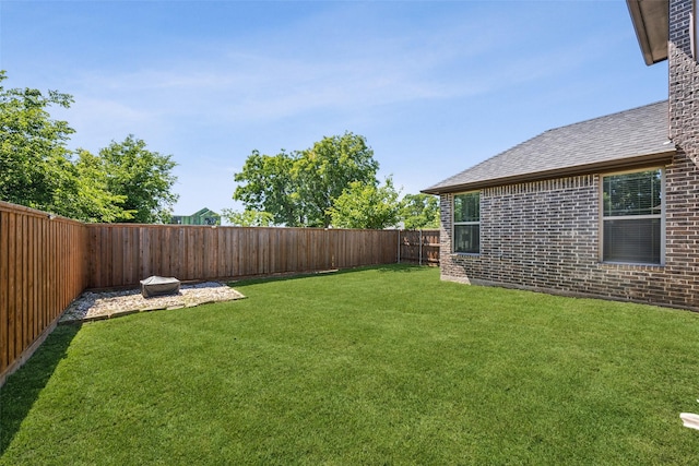 2405 La Costa Dr, Rowlett, TX 75088 - view of yard