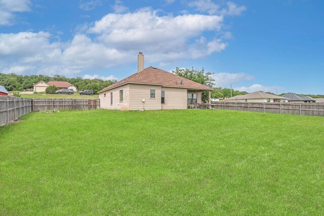 4109 Seminole Trl, Granbury, TX 76048 - view of yard