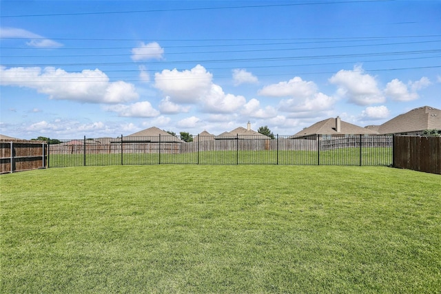 1417 Grassy Meadows Dr, Burleson, TX 76058 - view of yard