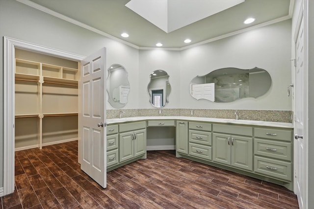 5020 Still Meadow Dr, Fort Worth, TX 76132 - bathroom featuring double vanity, crown molding, wood finished floors, a shower, and recessed lighting