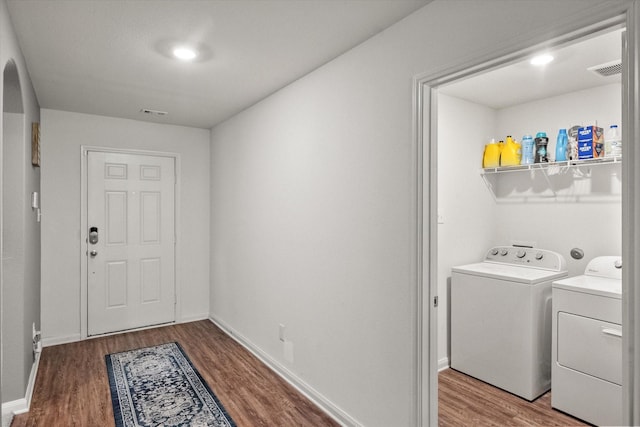 113 Hamilton Way, Venus, TX 76084 - laundry room featuring separate washer and dryer, wood finished floors, and baseboards