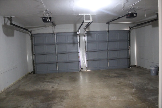 3026 San Miguel Dr, Abilene, TX 79605 - garage featuring a garage door opener