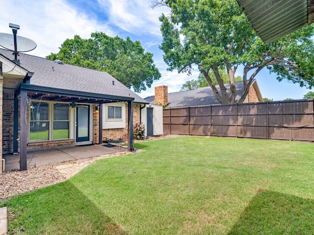 4552 Fremont Ln, Plano, TX 75093 - view of yard featuring a patio