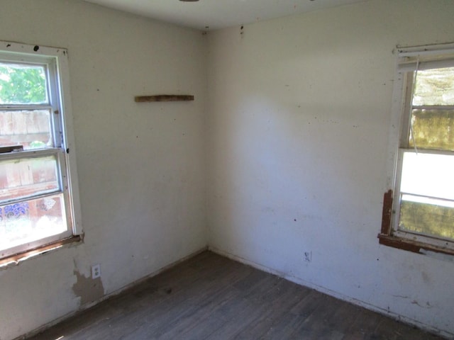 5265 S 7th St, Abilene, TX 79605 - unfurnished room with wood finished floors