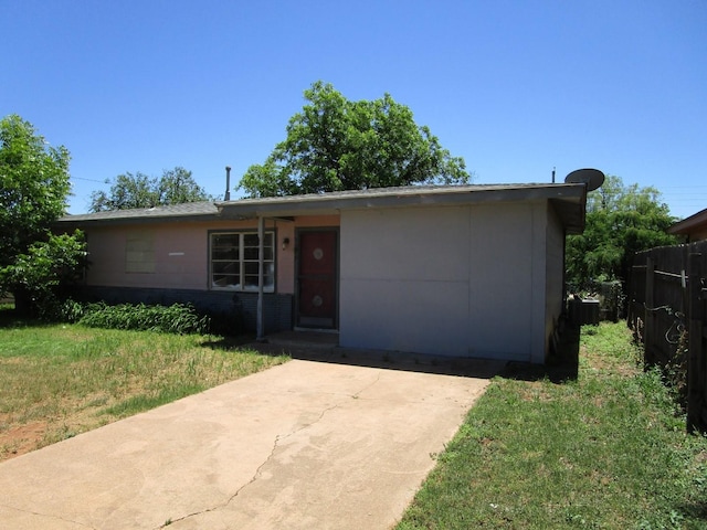 5349 Lamesa Ave, Abilene, TX 79605 - ranch-style house featuring cooling unit