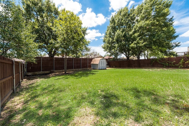 7616 Jamie Renee Ln, North Richland Hills, TX 76182 - view of yard