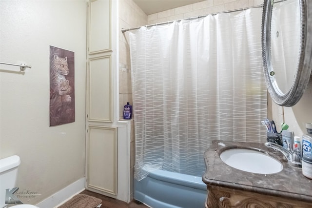 890 Vine St, Abilene, TX 79602 - full bathroom featuring vanity, toilet, and shower / bath combo