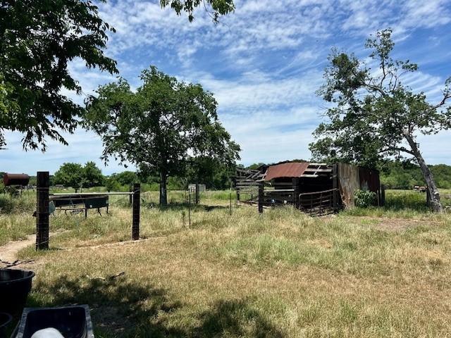 811 Lcr 238, Mexia, TX 76667
