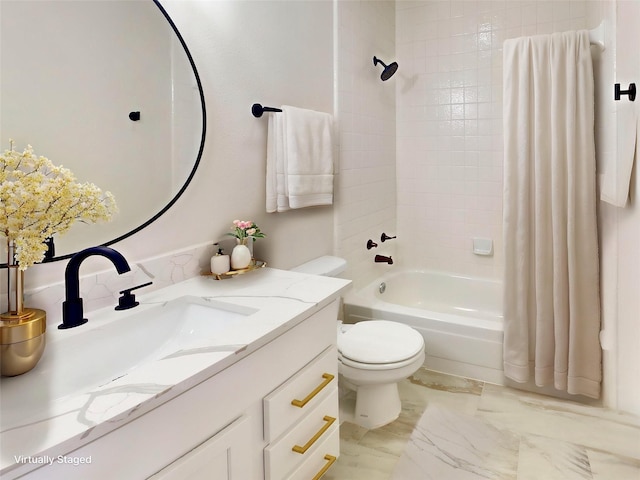 6916 Moccasin Dr, Plano, TX 75023 - bathroom with vanity, shower / bath combo, and toilet