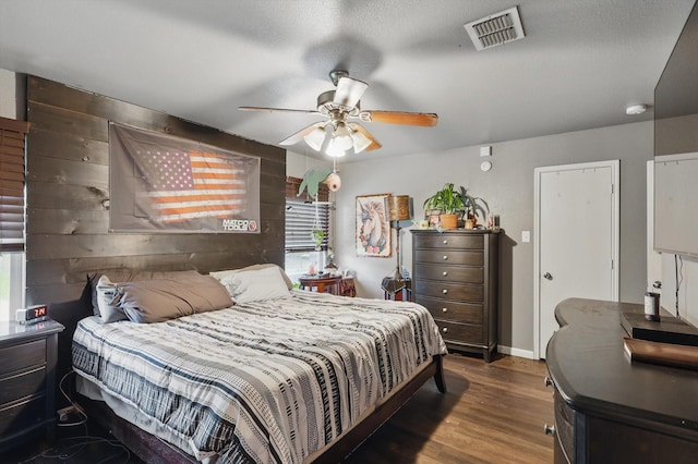 848 Cats Eye Dr, Fort Worth, TX 76179 - bedroom with wood finished floors, ceiling fan, and baseboards