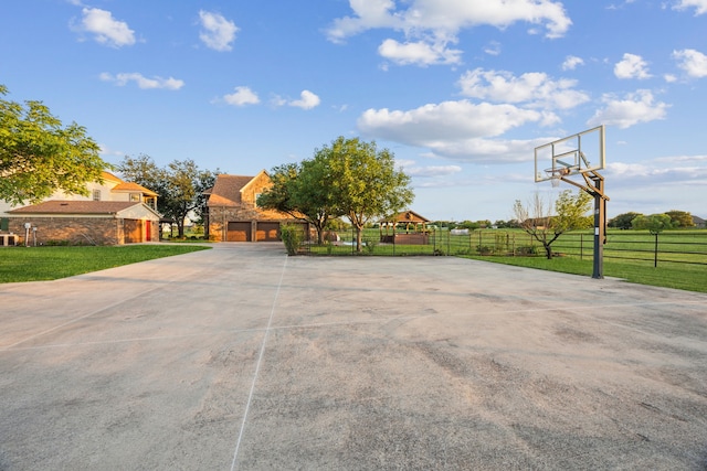222 Bayne Rd, Haslet, TX 76052 - view of sport court