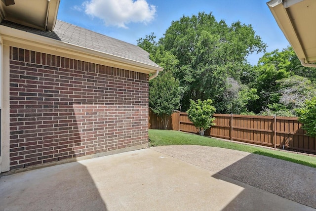 2308 Grandview Dr, Flower Mound, TX 75028 - fenced backyard featuring a patio area