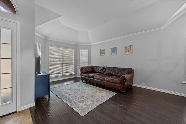 712 Saint Robby Dr, Mansfield, TX 76063 - living room with crown molding, vaulted ceiling, baseboards, and wood finished floors