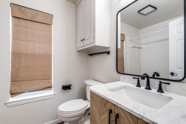 6637 Oakmont Ct, Plano, TX 75093 - full bath with toilet, vanity, and a shower