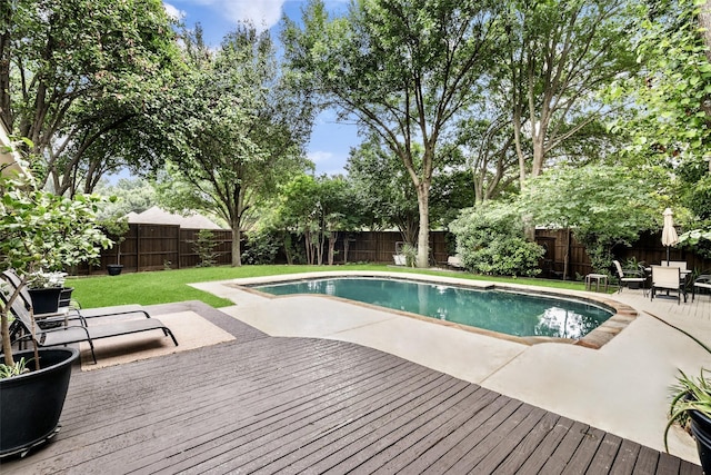 110 San Mateo Ct, Allen, TX 75013 - view of pool featuring a wooden deck, a patio area, and outdoor dining space