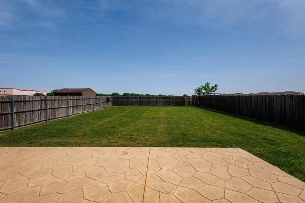 1300 Woodbine Cliff Dr, Fort Worth, TX 76179 - view of yard featuring a patio