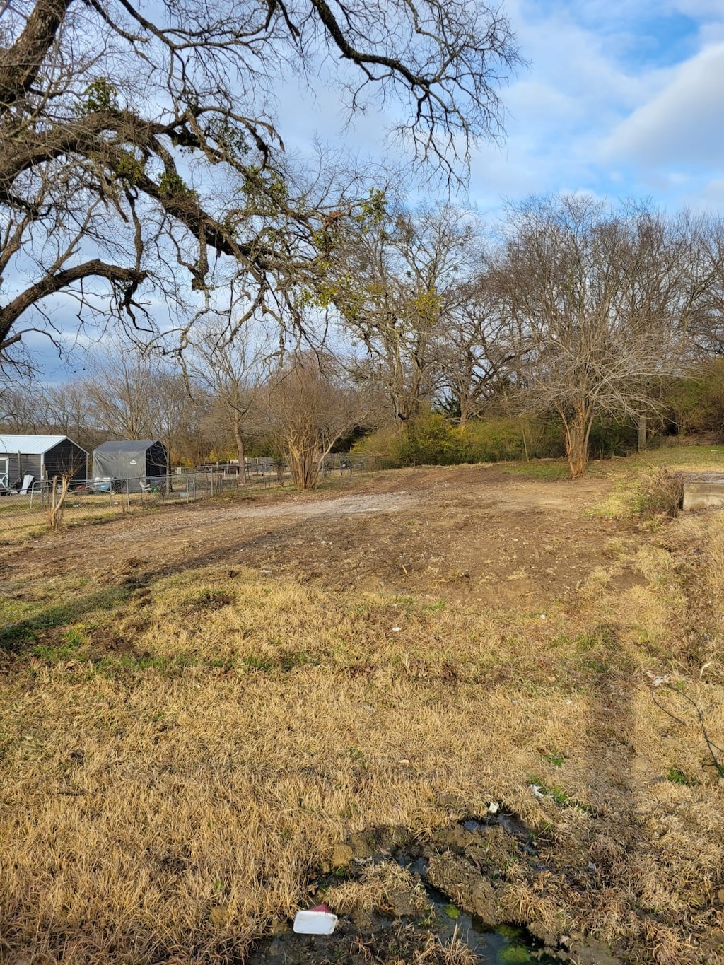 706 W Pyle, Kaufman, TX 75142