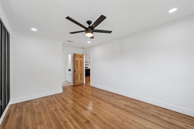 2925 Edmond Ave, Waco, TX 76707 - unfurnished room with ceiling fan, baseboards, light wood-type flooring, crown molding, and recessed lighting