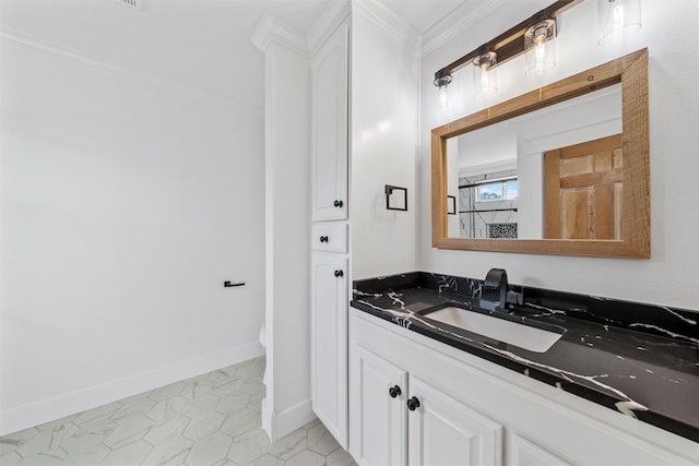 2925 Edmond Ave, Waco, TX 76707 - bathroom featuring crown molding, vanity, toilet, and baseboards