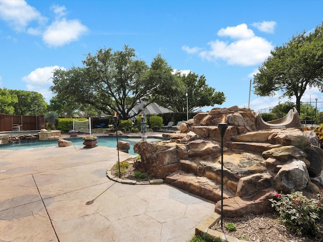 501 Las Lomas Dr, Heath, TX 75032 - view of swimming pool featuring an in-ground hot tub and a patio area