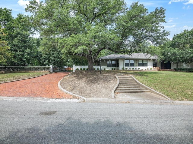 736 Westwood Dr, Sherman, TX 75092 - view of front of home