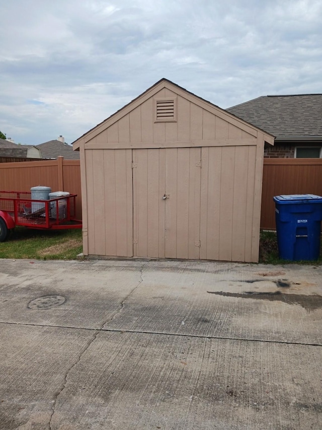 1308 River Birch Ln, Carrollton, TX 75007 - view of shed