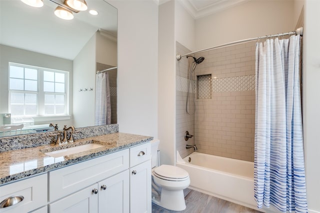 11240 Rosser Rd, Dallas, TX 75229 - bathroom featuring shower / bathtub combination with curtain, vanity, toilet, crown molding, and wood finished floors