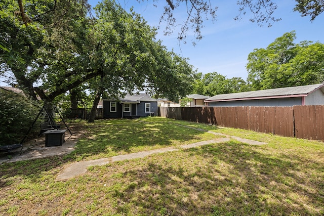 1215 Morrell Ave, Dallas, TX 75203 - view of yard