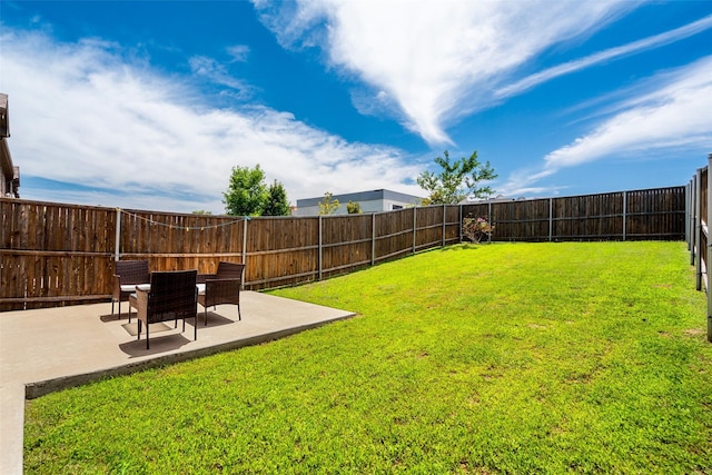 3657 Harebell Dr, Carrollton, TX 75007 - view of yard with a patio area