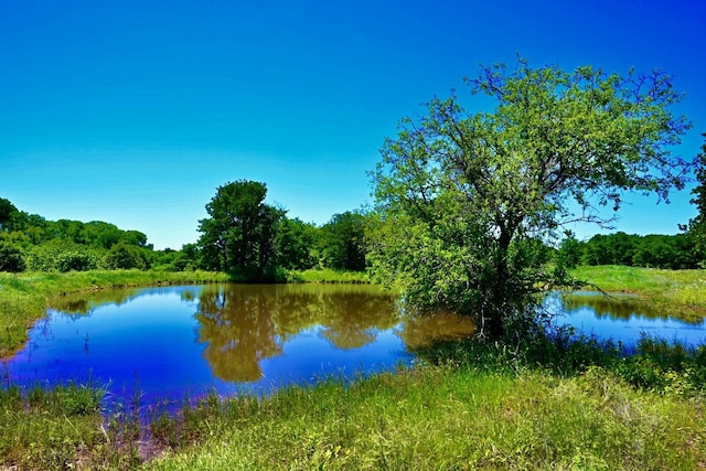000 W Pleasant Valley Rd, Henrietta, TX 76230