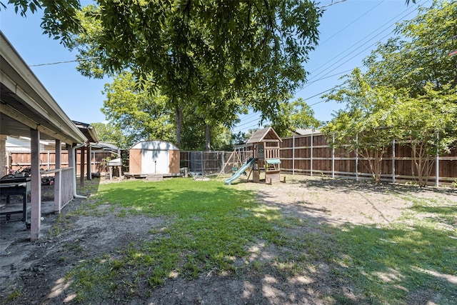 2900 Lachelle Ln, Arlington, TX 76010 - view of yard featuring a playground