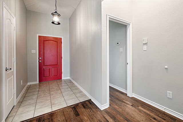 1223 Hampton Bay Dr, Rockwall, TX 75087 - entryway featuring wood finished floors and baseboards