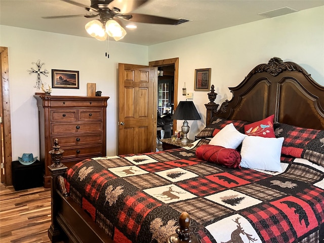 783 County Rd 4420, Whitewright, TX 75491 - bedroom featuring wood finished floors and a ceiling fan