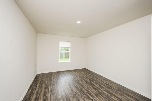 234 Backlash Dr, Gun Barrel City, TX 75156 - spare room with dark wood-style floors, baseboards, and recessed lighting