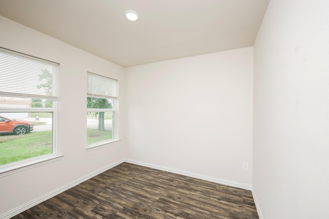 234 Backlash Dr, Gun Barrel City, TX 75156 - spare room featuring dark wood-type flooring, baseboards, and recessed lighting