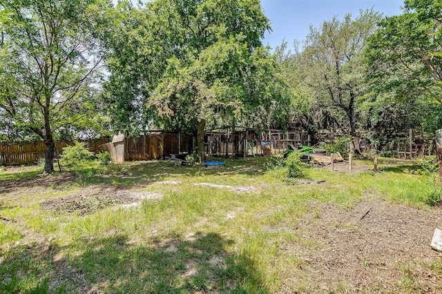 1312 Robyn Rd, Azle, TX 76020 - view of yard