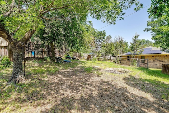 1312 Robyn Rd, Azle, TX 76020 - view of yard