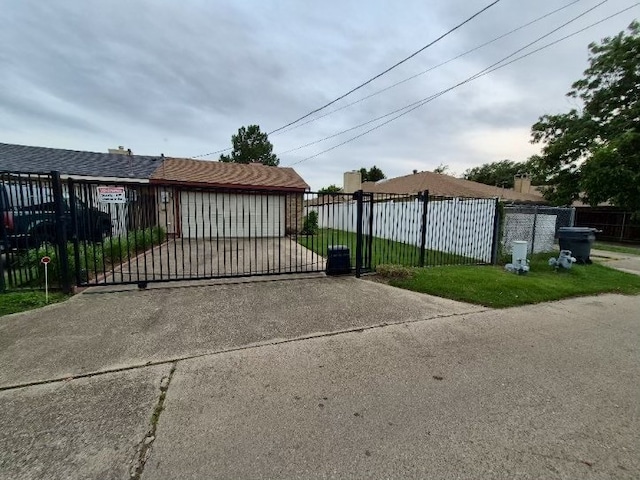 2955 Allister St, Dallas, TX 75229 - view of gate