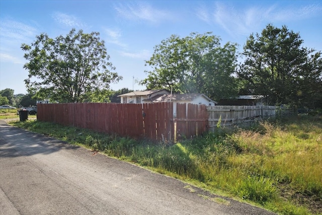 17128 County Road 3322, Frost, TX 76641 - view of asphalt road